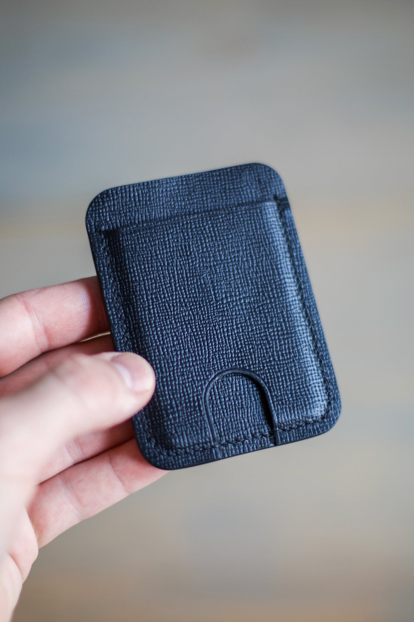 3 POCKET THUMB CARDHOLDER (black saffiano leather)