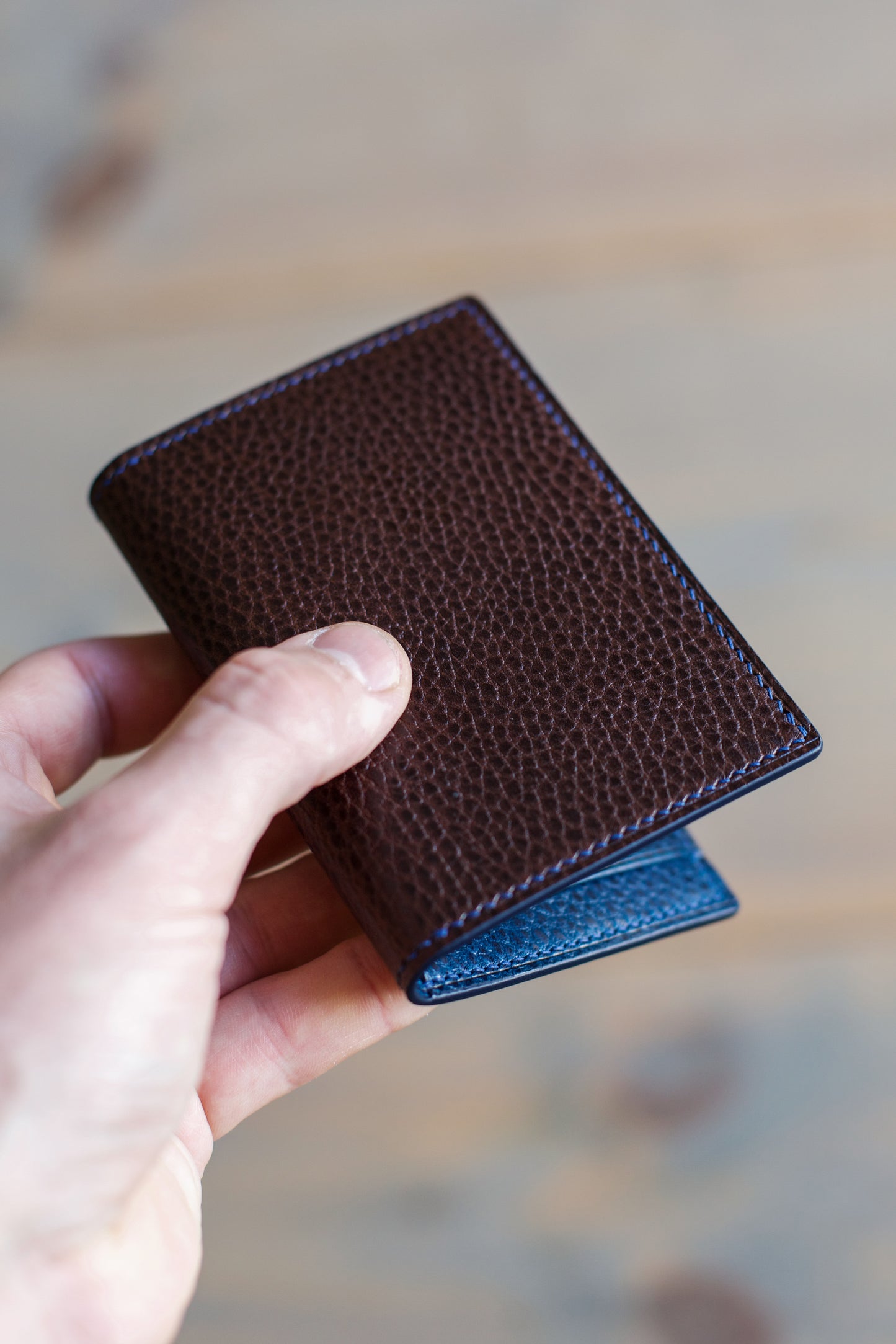 6 SLOT BIFOLD (blue/ brown buttero leather)