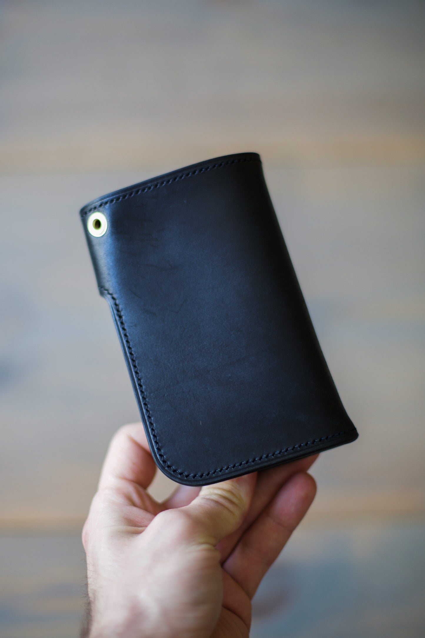 CONCHO WALLET (black veg tan leather)