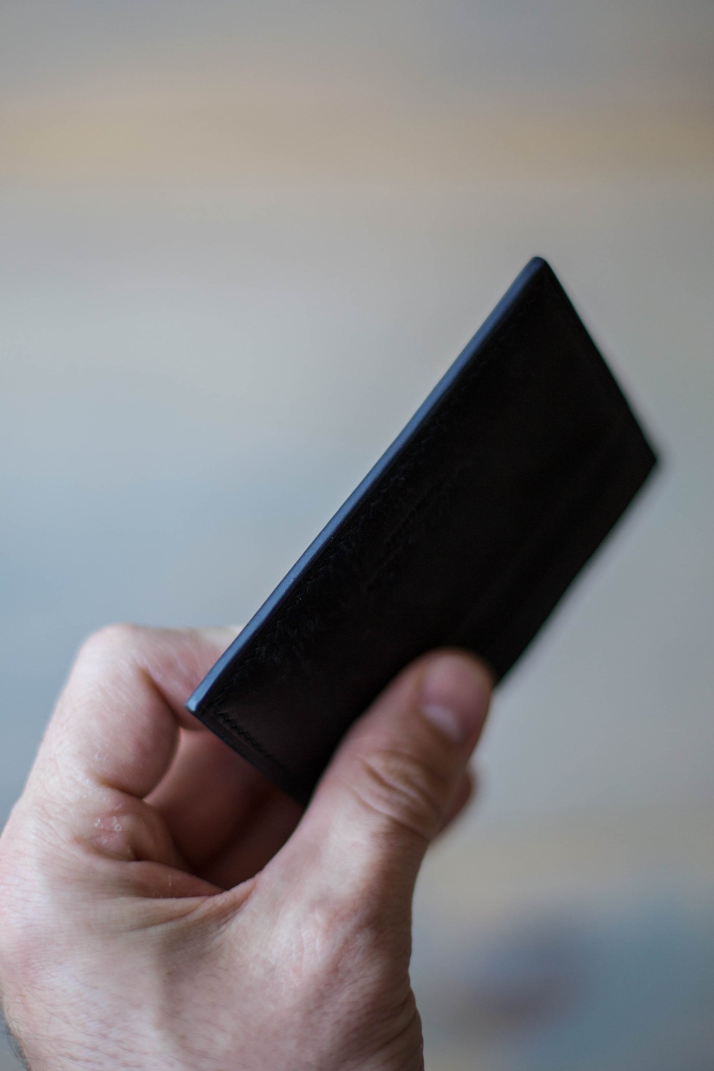 5 POCKET CARDHOLDER (black Maya leather)