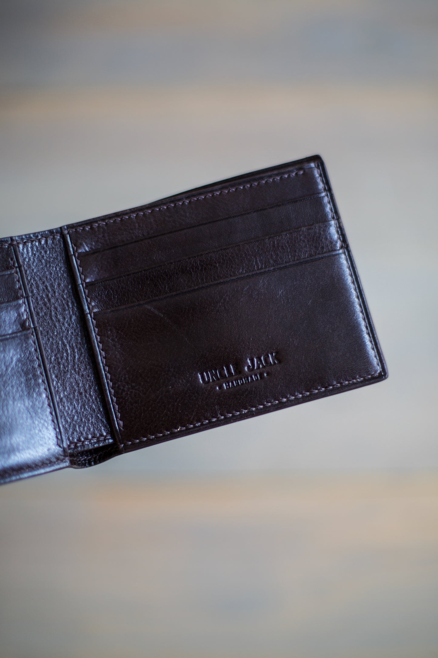 6 SLOT BIFOLD (brown veg tan/ natural lizard leather)