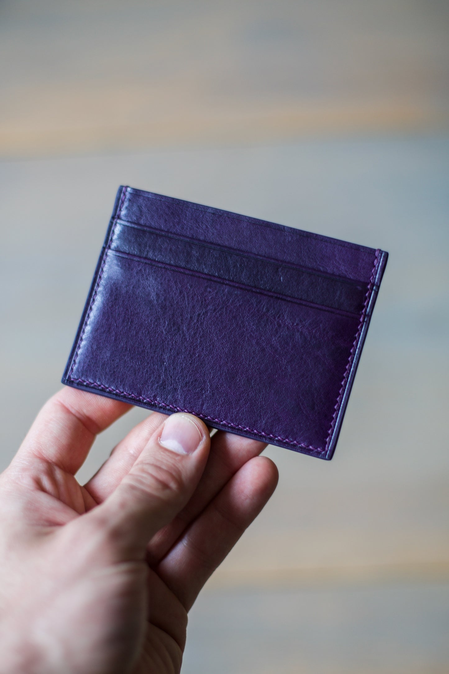 5 POCKET CARDHOLDER (purple veg tan leather)